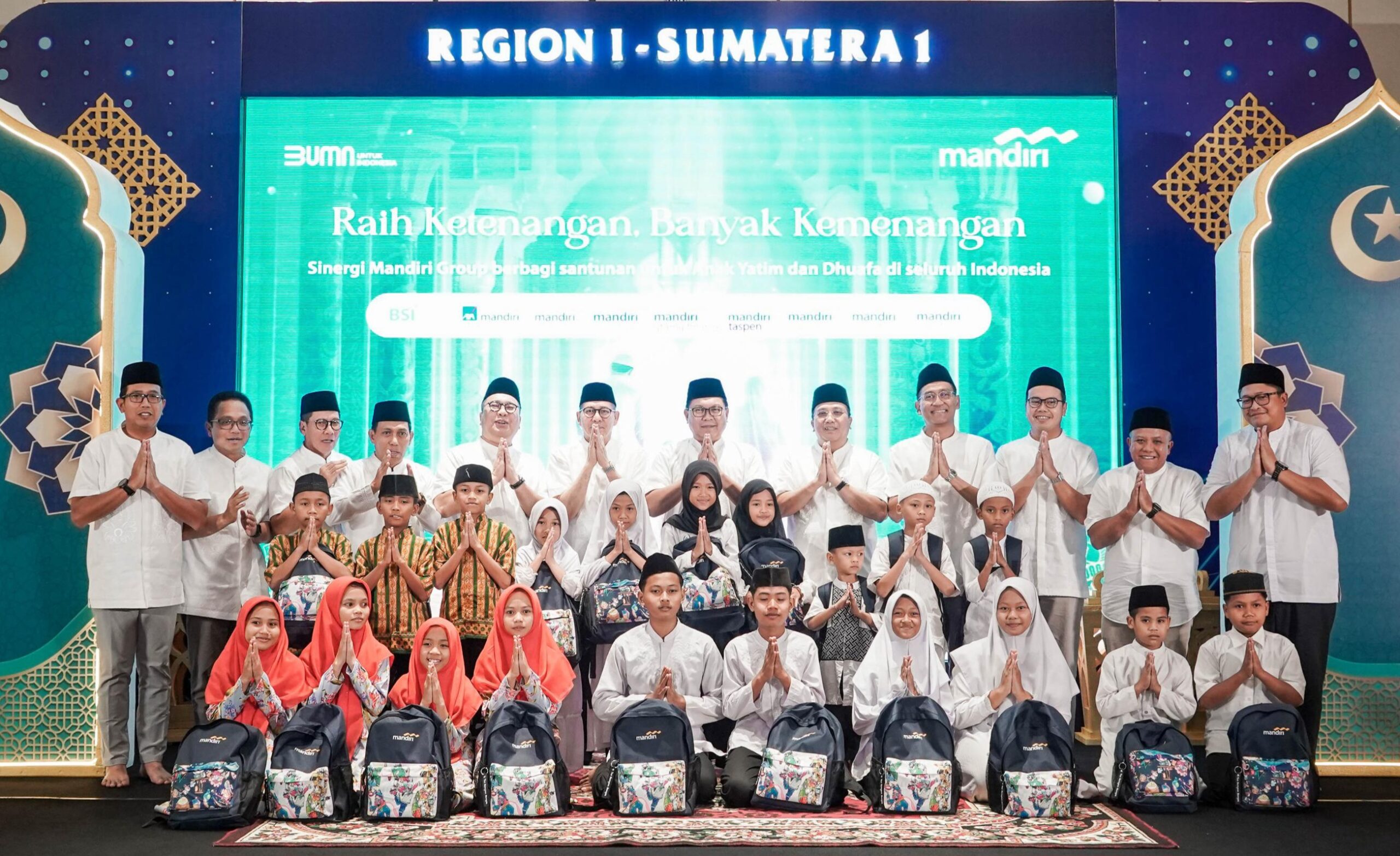 Bank Mandiri Group Santuni 57.600 Anak Yatim, Lansia Dan 668 Yayasan