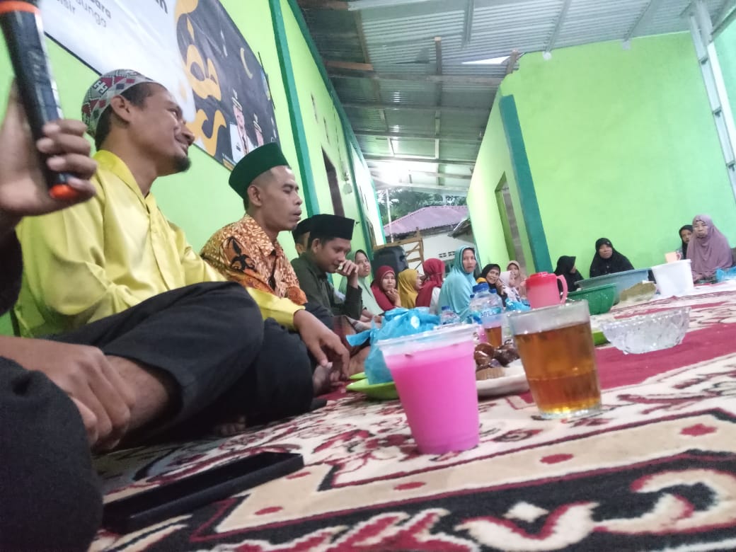 Jurnalis Syukuran Dan Bukber Di Ponpes Al-Itqon Batubara