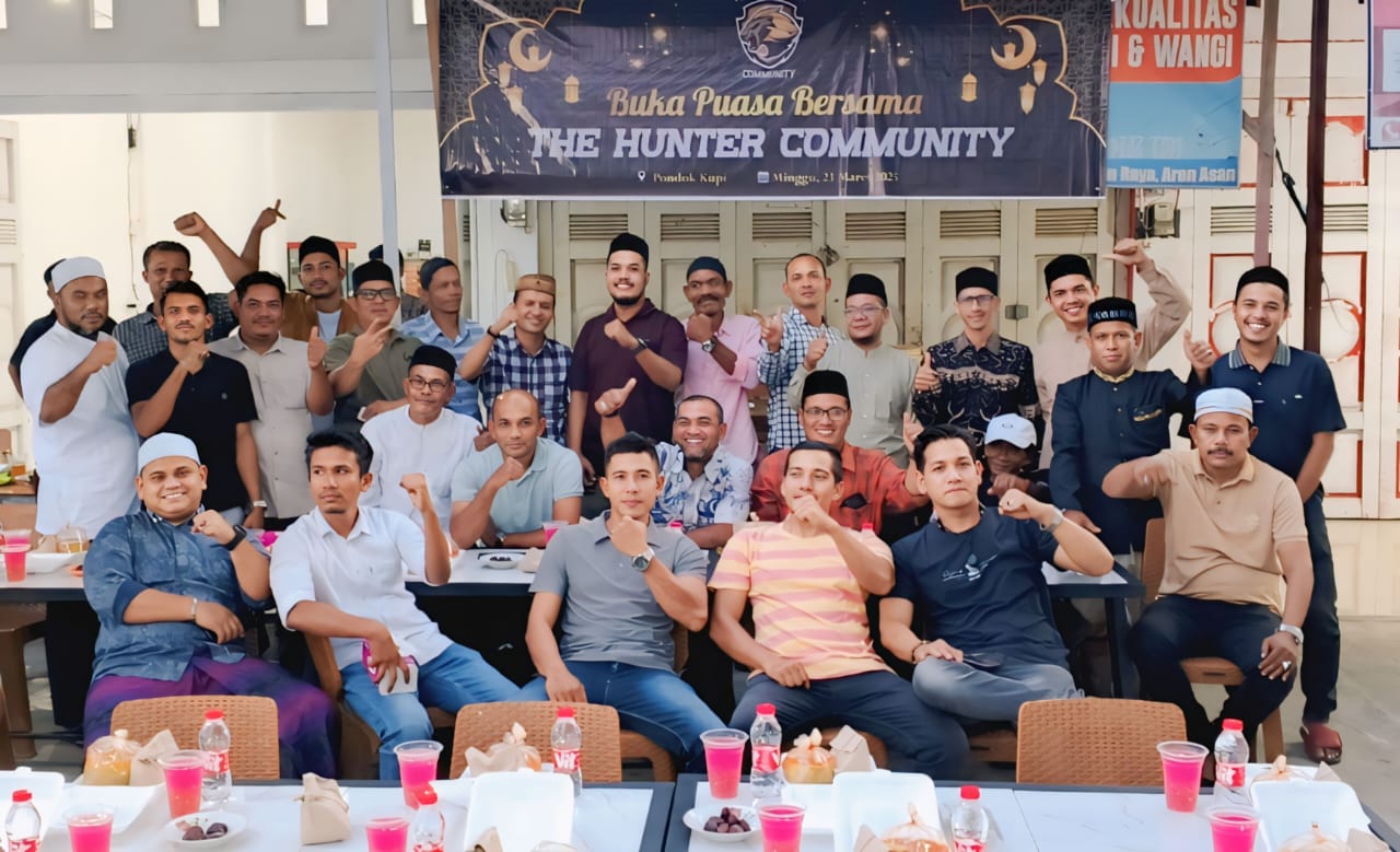 The Hunter Community Bukber, Keluhkan Jalan Kembang Tanjong - Kuala Tari Rusak Berat