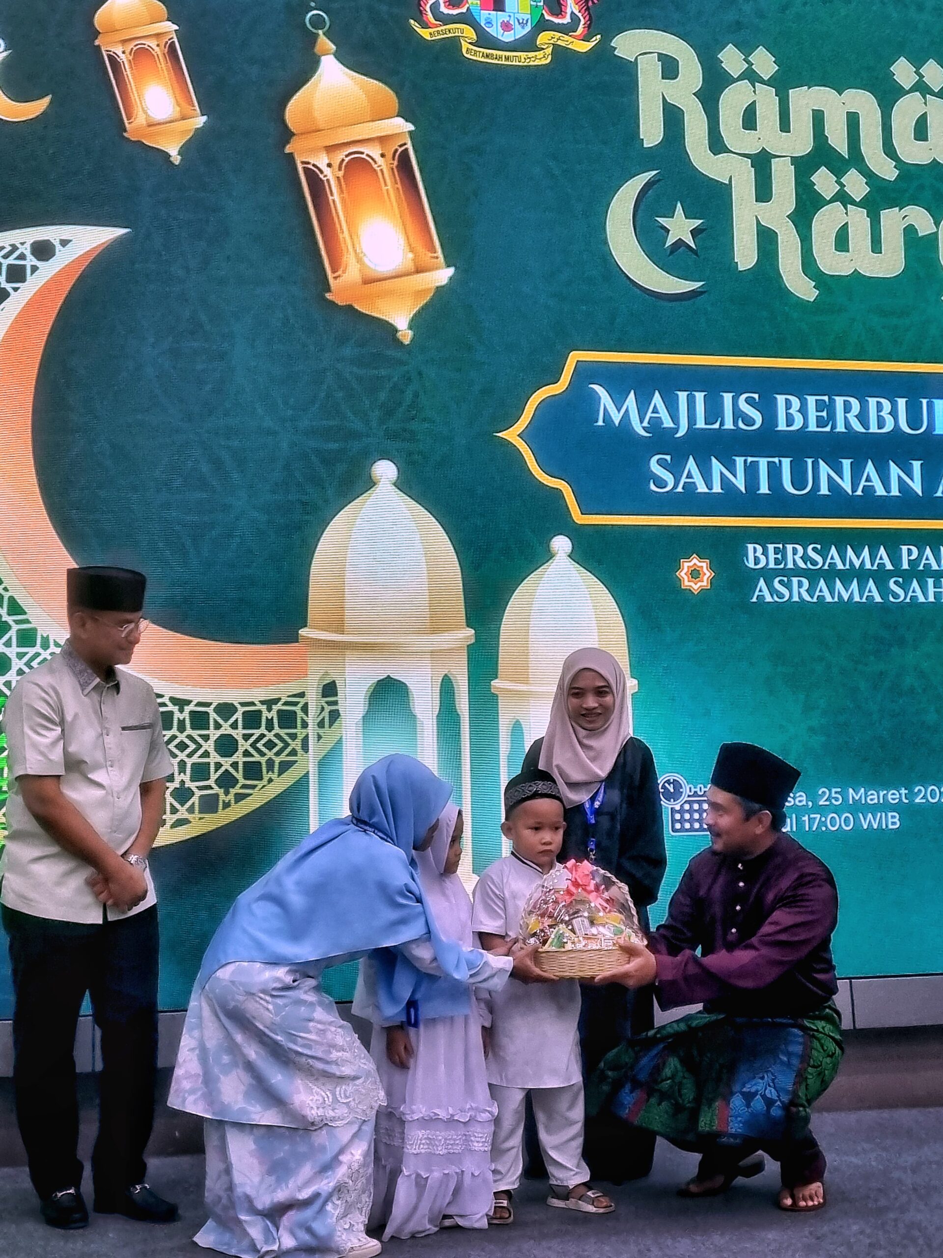 Konsulat Jenderal Malaysia-Pengusaha Buka Puasa Bersama Dan Santuni Anak Yatim