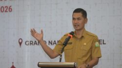 Plt. Sekda Aceh, M. Nasir, S.IP, MPA, saat memberikan sambutan sekaligus membuka Forum Konsultasi Publik terhadap Rancangan Awal Rencana Kerja Pemerintah Aceh (RKPA) Tahun 2026 di Hotel Grand Nanggroe, Banda Aceh, Selasa (25/3). (Waspada/Zafrullah)