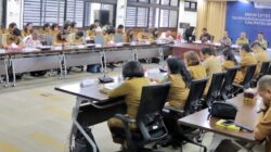 Bupati Simalungun Anton Saragih dan Wabup Benny Sinaga saat mengikuti kegiatan rapat High Level Meeting (HLM) Tim Pengendalian Inflasi Daerah (TPID) Kab.Simalungun di Aula Bank Indonesia (BI) Jalan Adam Malik Kota P.Siantar.(Waspada/ist).