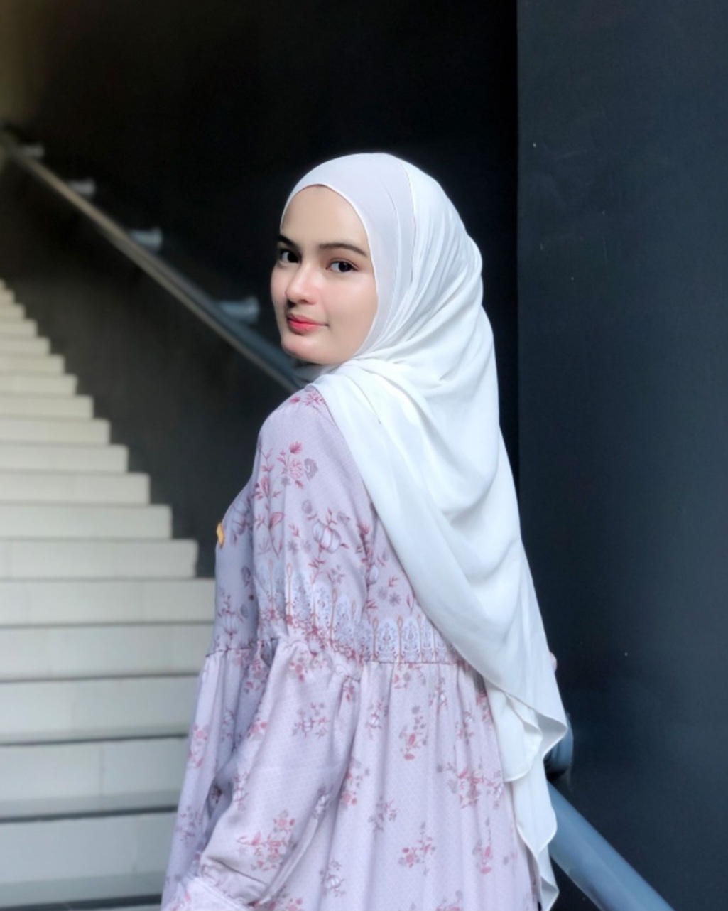 Sosok Raisha Amalia, Teknokrat Dan Influencer Asal Aceh