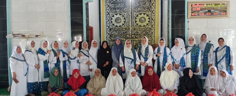 BKMT Sumut Safari Ramadhan Gelar Shalat Tasbih Dan Bagikan Sembako