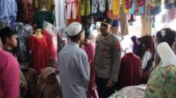 Kapolres Pakpak Bharat Dan Bhayangkari Ajak Anak-anak Panti Asuhan Belanja Baju Lebaran