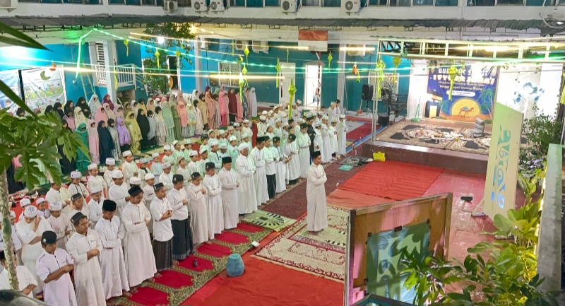 Yayasan Bina Santri School Buka Puasa Bersama Dan Shalat Tarawih