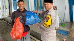 Tim Safari Ramadhan Polres Pakpak Bharat Salurkan Takjil Ke Masjid Agung