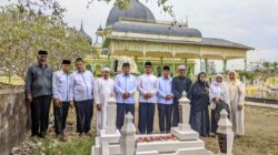 Milad IPHI Ke 35PW IPHI Sumut Ziarah Ke Makam Pembina