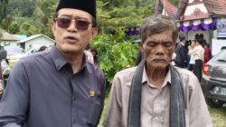 ANGGOTA Dewan Perwakilan Daerah (DPD) RI, Pdt. Penrad Siagian (kiri), menghadiri acara doa bersama bertajuk "Merawat Alam Tano Batak" yang digelar di Kabupaten Toba, Sabtu, 1 Maret 2025. Waspada/ist