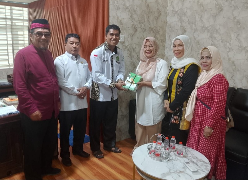 Kakanwil Kemenag Sumut Apresiasi Majelis Taklim Syarifah Al Badar Center